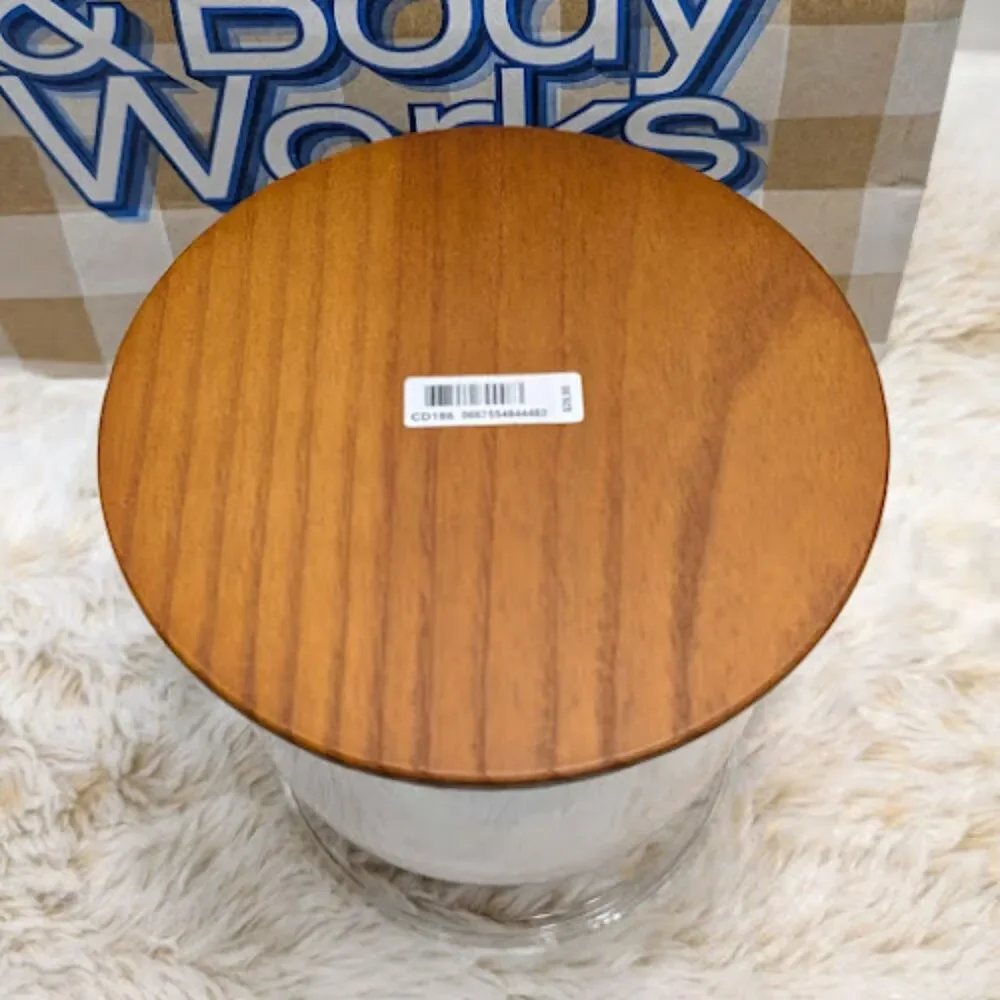 Bath & Body Works Conch Sea Shell Glass Cloche Pedestal 3-Wick Candle Holder - Picture 4 of 4